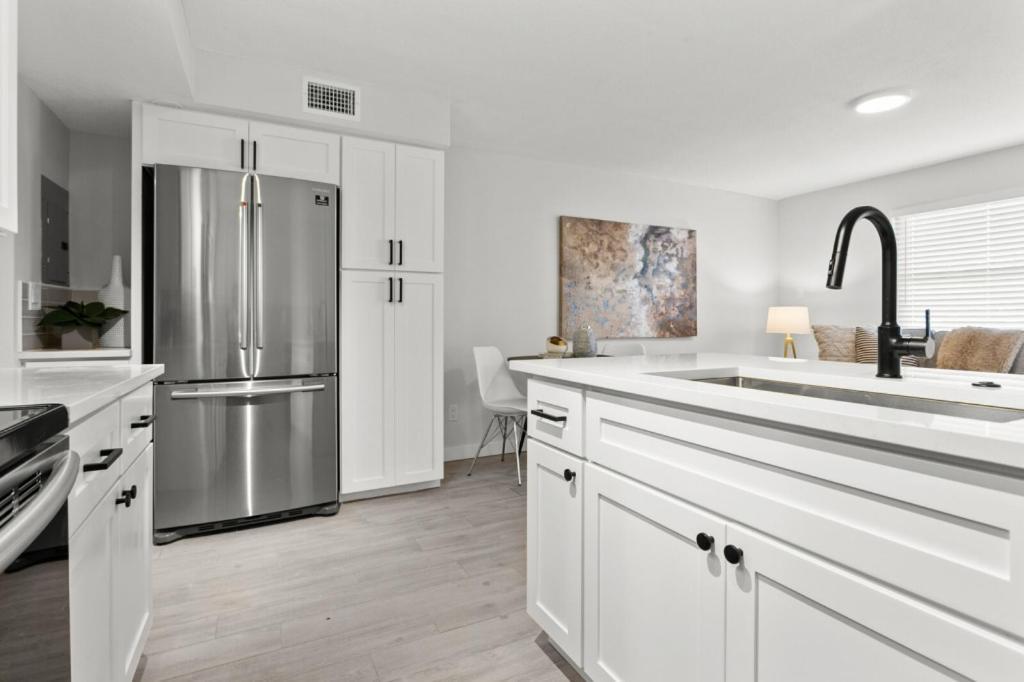 University Serenity Suites Tampa Buitenkant foto